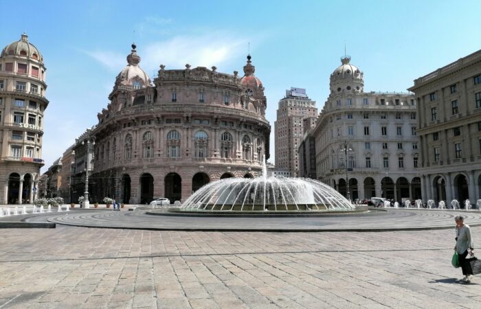 Piazza De Ferrari a Genova